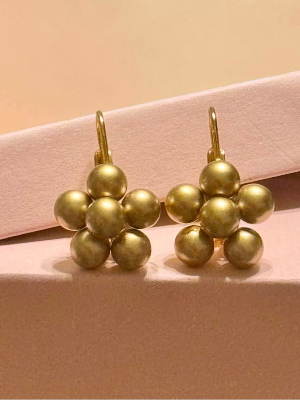 Vintage Gold Tone Floral Cluster Drop Earrings